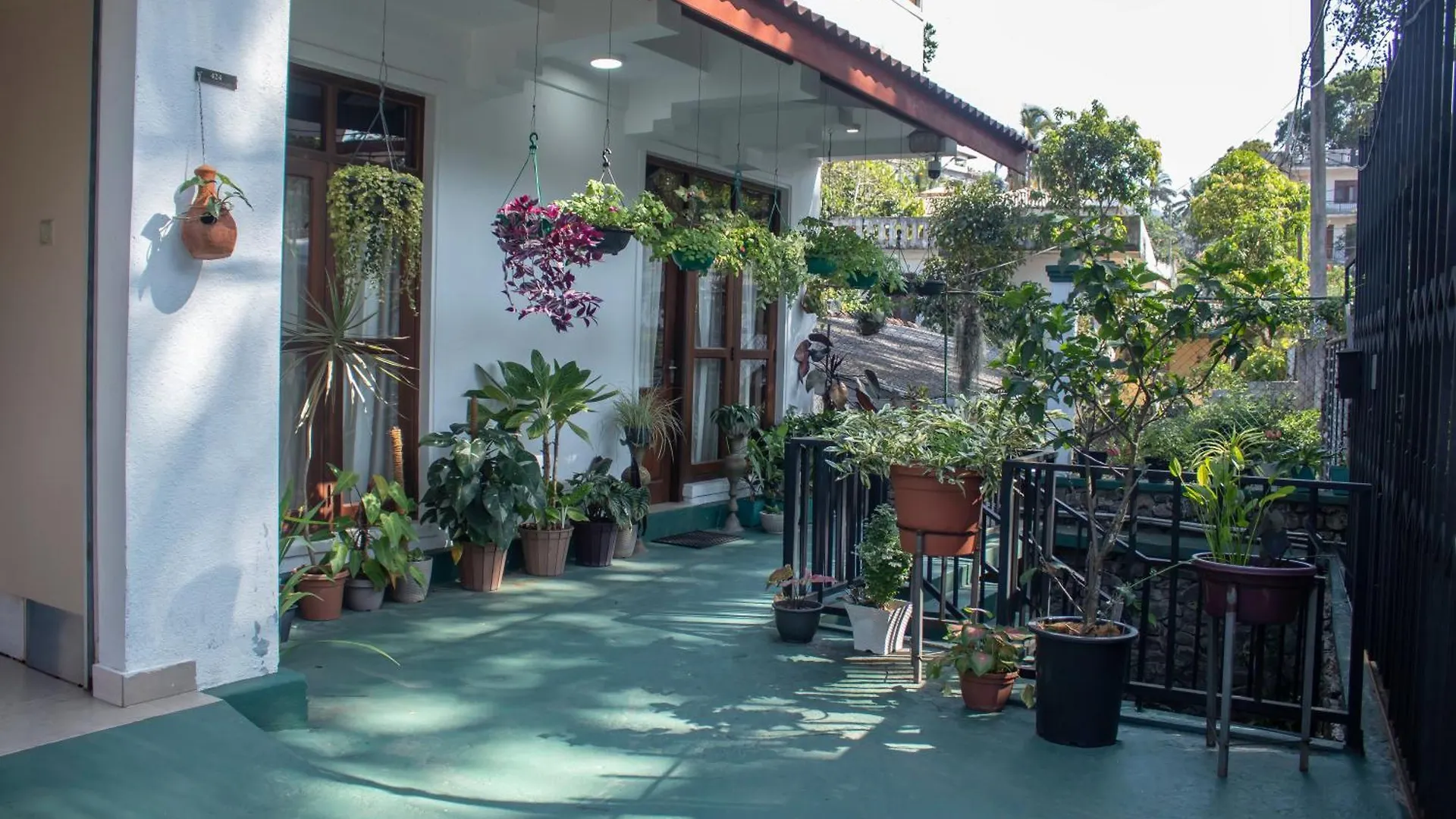 Villa Shaa Kandy Bed & Breakfast